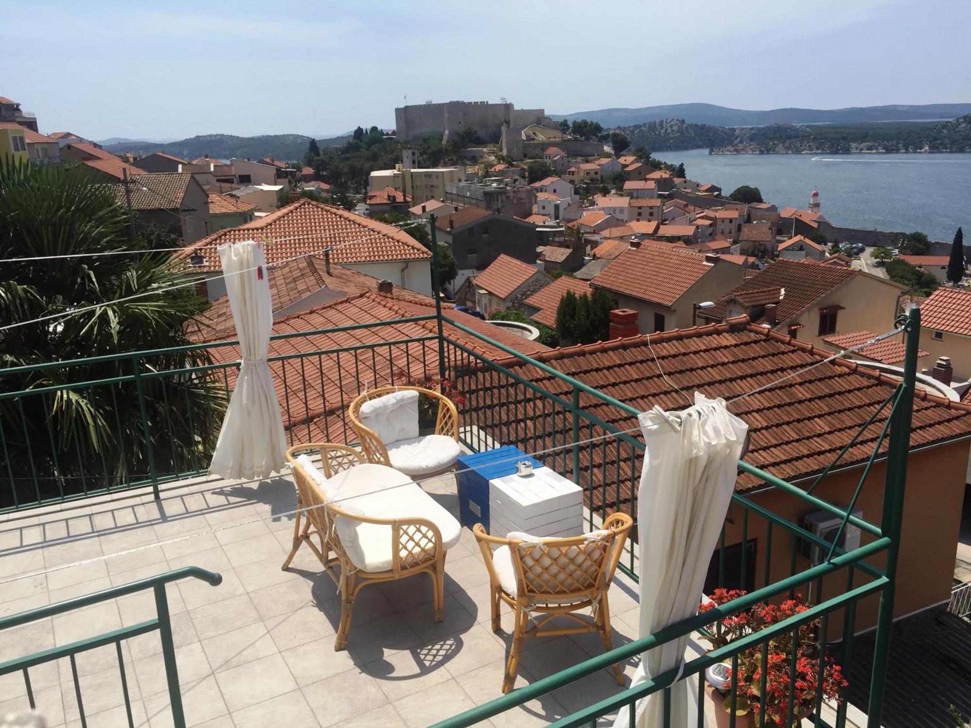 Apartments Ana+3 Šibenik Buitenkant foto